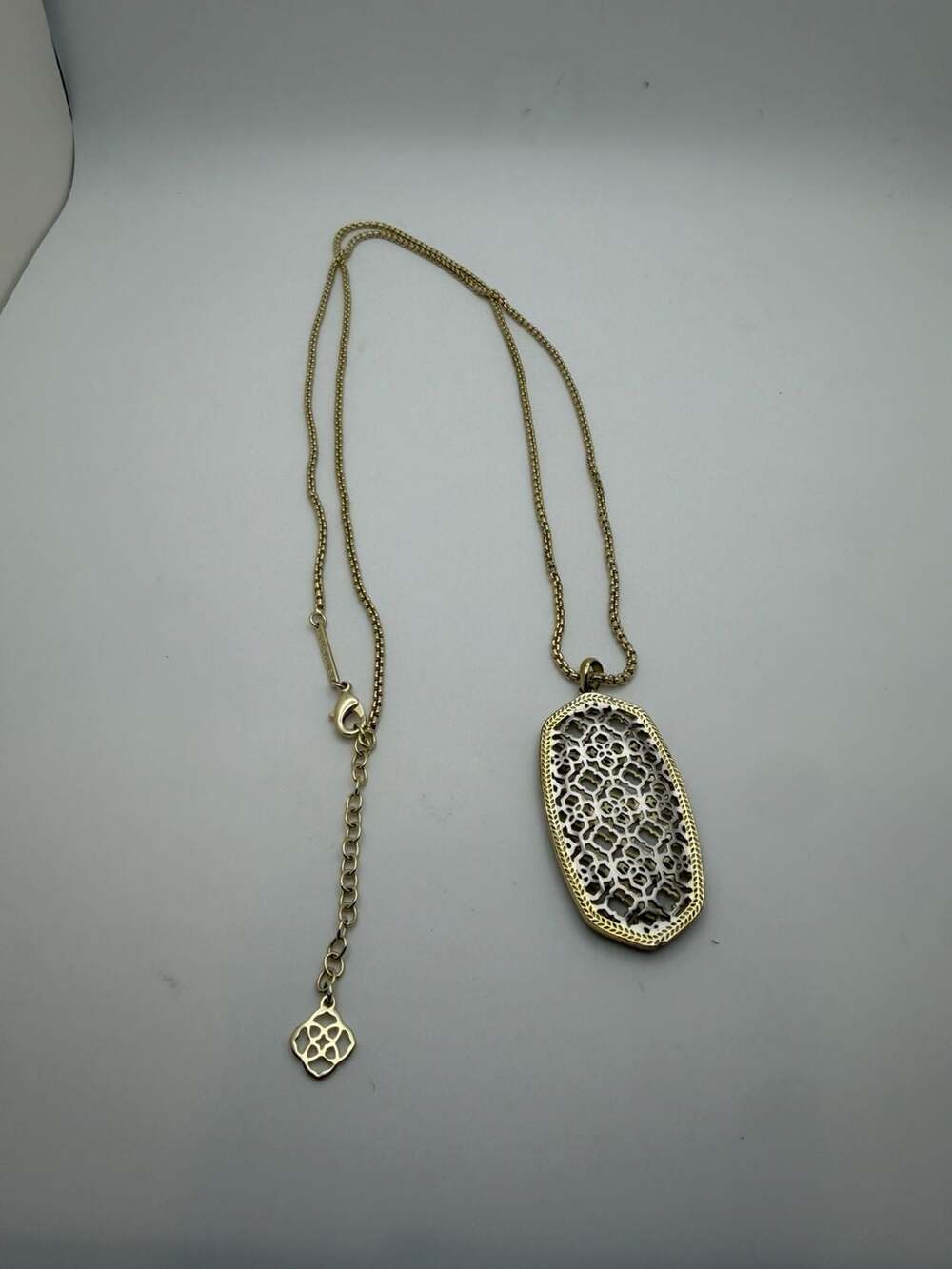 Kendra Scott Rayne Gold Silver Two Tone Filigree Pendant Necklace